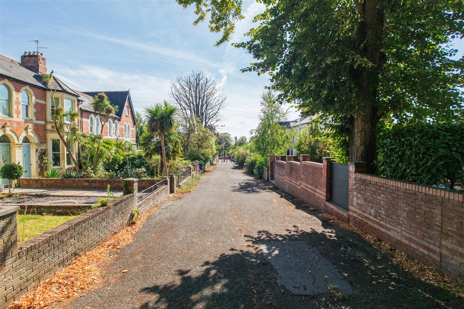 3 Church Avenue, Penarth, CF64 1AZ